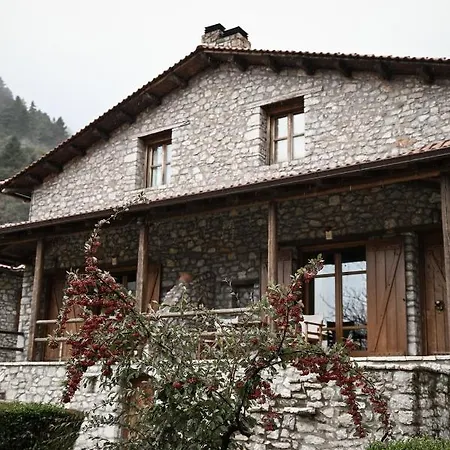 Petrina Theohari בקתה *