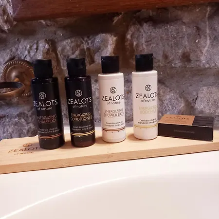 בקתה Petrina Theohari *