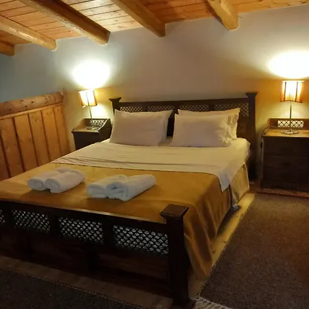 Petrina Theohari * Lekhouri