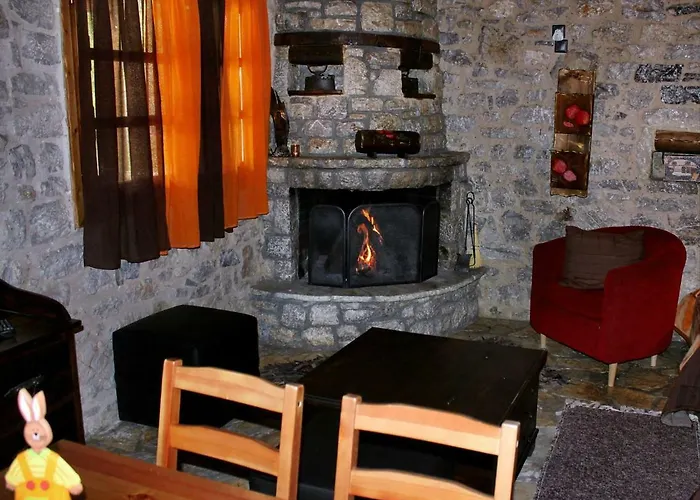 Petrina Theohari Chalet Lekhouri